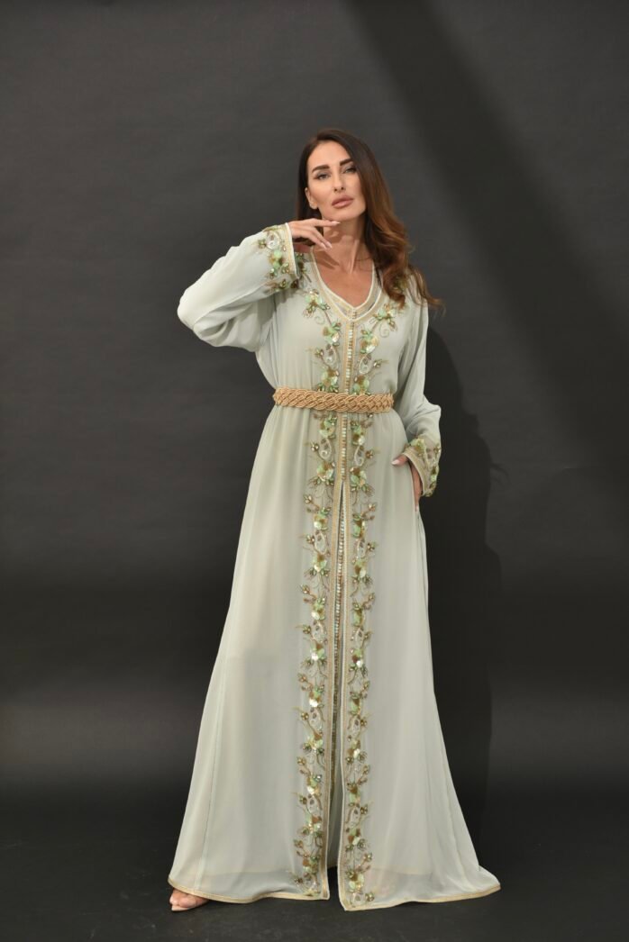 Handcrafted two-piece kaftan with embroidery - Image 2