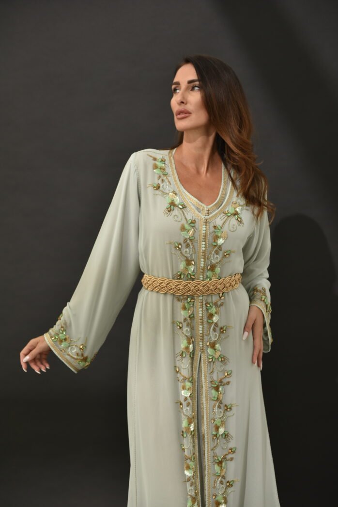 Handcrafted two-piece kaftan with embroidery - Image 3